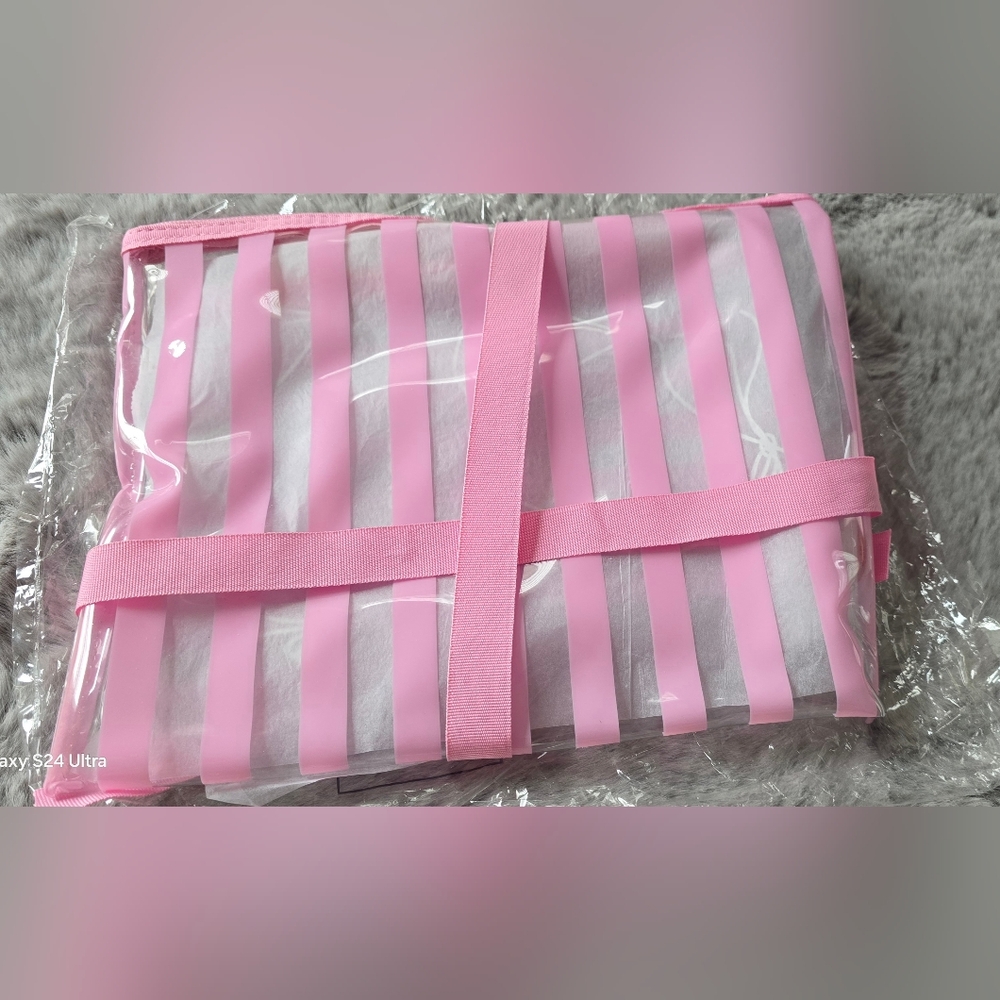 Set of 3 Victoria's Secret Pink Clear See Through Makeup Cosmetic Beach Bag, NEW - Picture 2 of 6